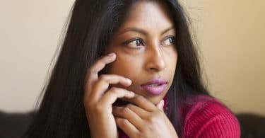 Shumona Sinha, Apatride, Éd. de L’Olivier