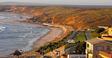 Karen Jennings, Les oubliés du Cap, Aube