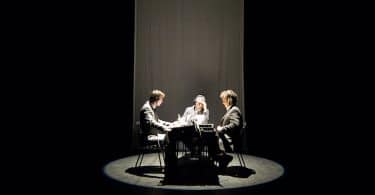 Olivier Neveux, Contre le théâtre politique