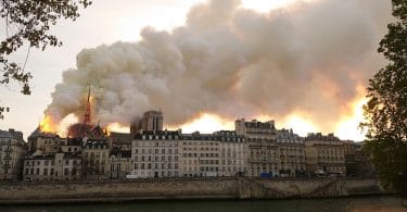 Thrène en l’honneur de Notre-Dame de Paris, par Stephen G. Nichols