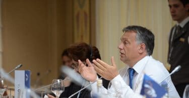 Amélie Poinssot, Dans la tête de Viktor Orbán