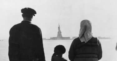 Ellis Island et Perec : enquêter sur le vide