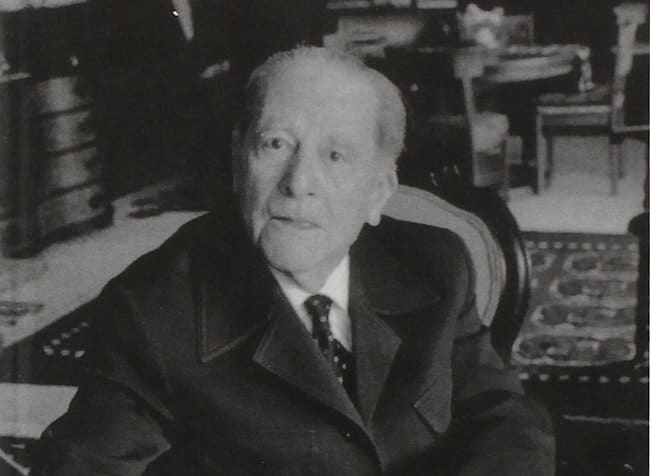 Carl Schmitt, Loi et jugement. Une enquête sur le problème de la pratique du droit