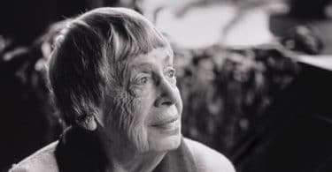 Ursula K. Le Guin, Danser au bord du monde. Paroles, femmes, territoires