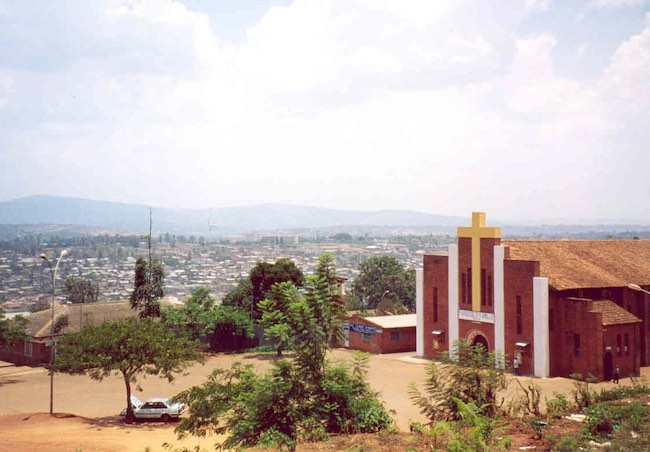 Hélène Dumas, Sans ciel ni terre. Paroles orphelines du génocide des Tutsi (1994-2006)