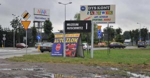 Serge, de Yasmina Reza : en balade à Auschwitz