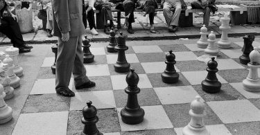 La vie rêvée du joueur d’échecs, de Denis Grozdanovitch : fous d'échecs