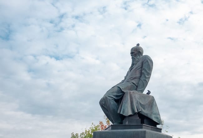 Le Dictionnaire Dostoïevski de Michel Niqueux : recommencer Dostoïevski