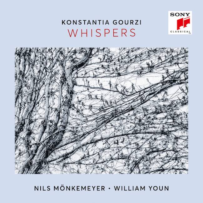 Pochette de "Whispers", de Konstantia Gourzi