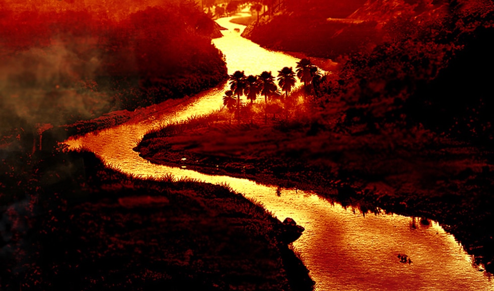 Fleuve au coucher du soleil