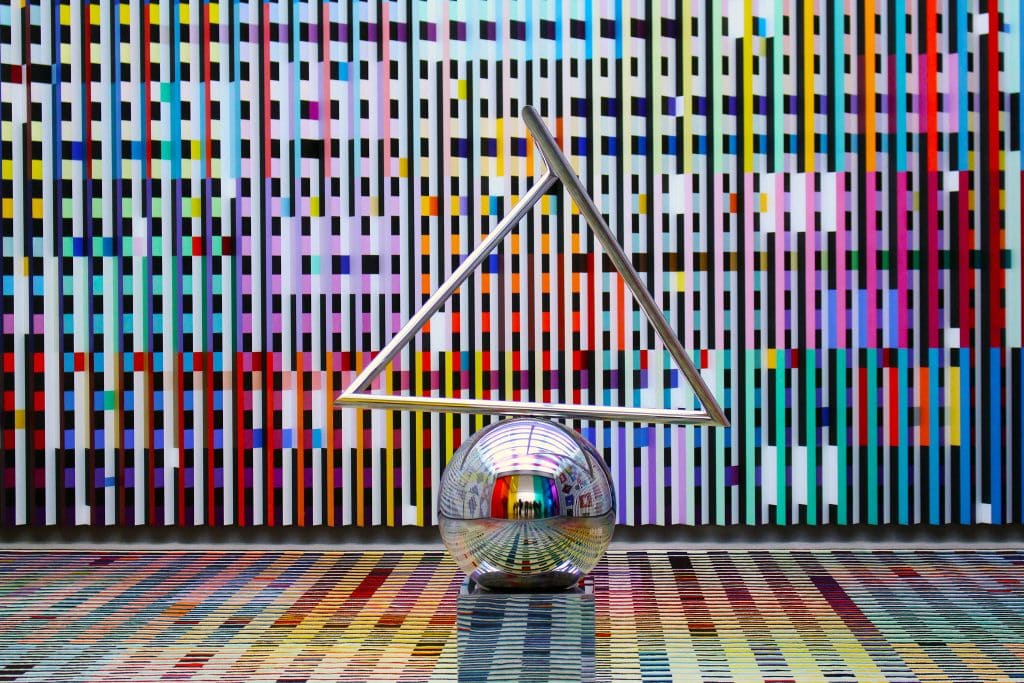 "Triangle et Sphère", (Centre Pompidou) pour l'invention du musée moderne sous la direction de Simon Texier