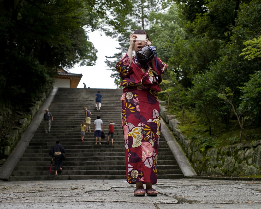 Allen S. Weiss, Guide anachronique de Kyoto,