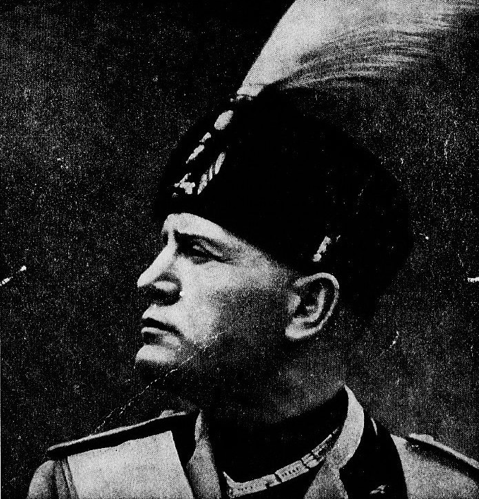 Antonio Scurati les derniers jours de l'Europe Mussolini M