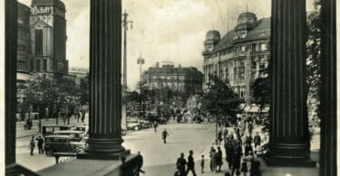 Carte postale de Potsdamer Platz un peu avant 1930 Les Effinger