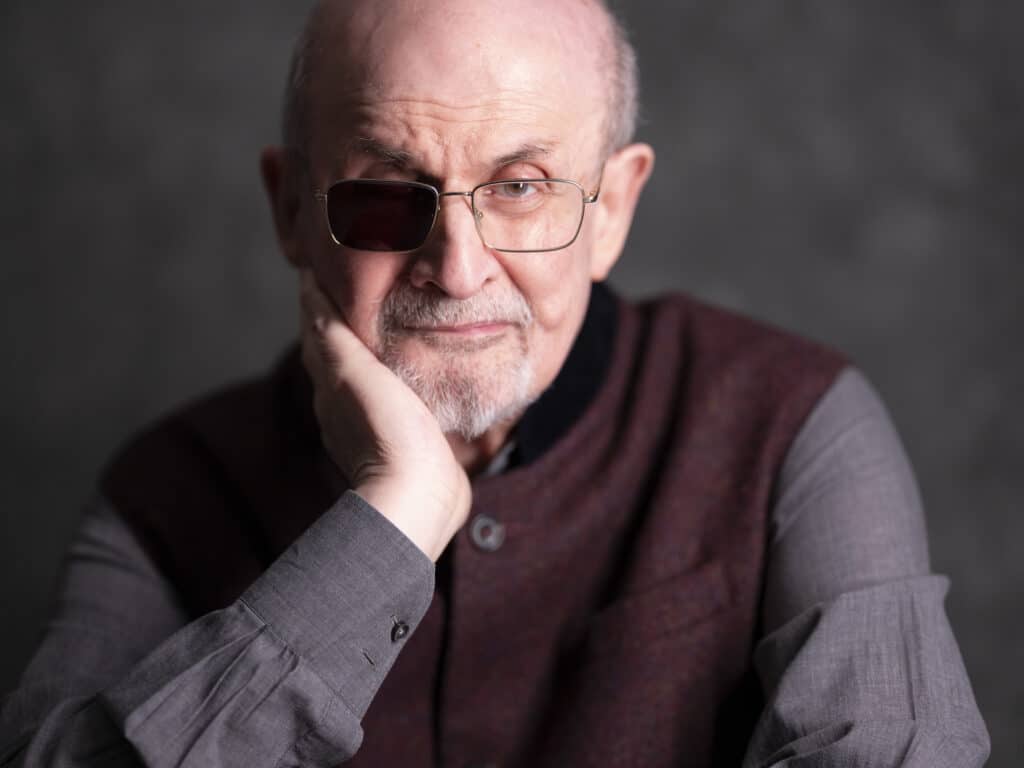 Salman Rushdie, Le couteau