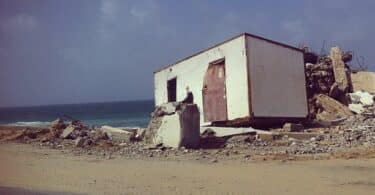Olivia Elias, Ce Mont qui regarde la mer (Cambourakis, 2025)