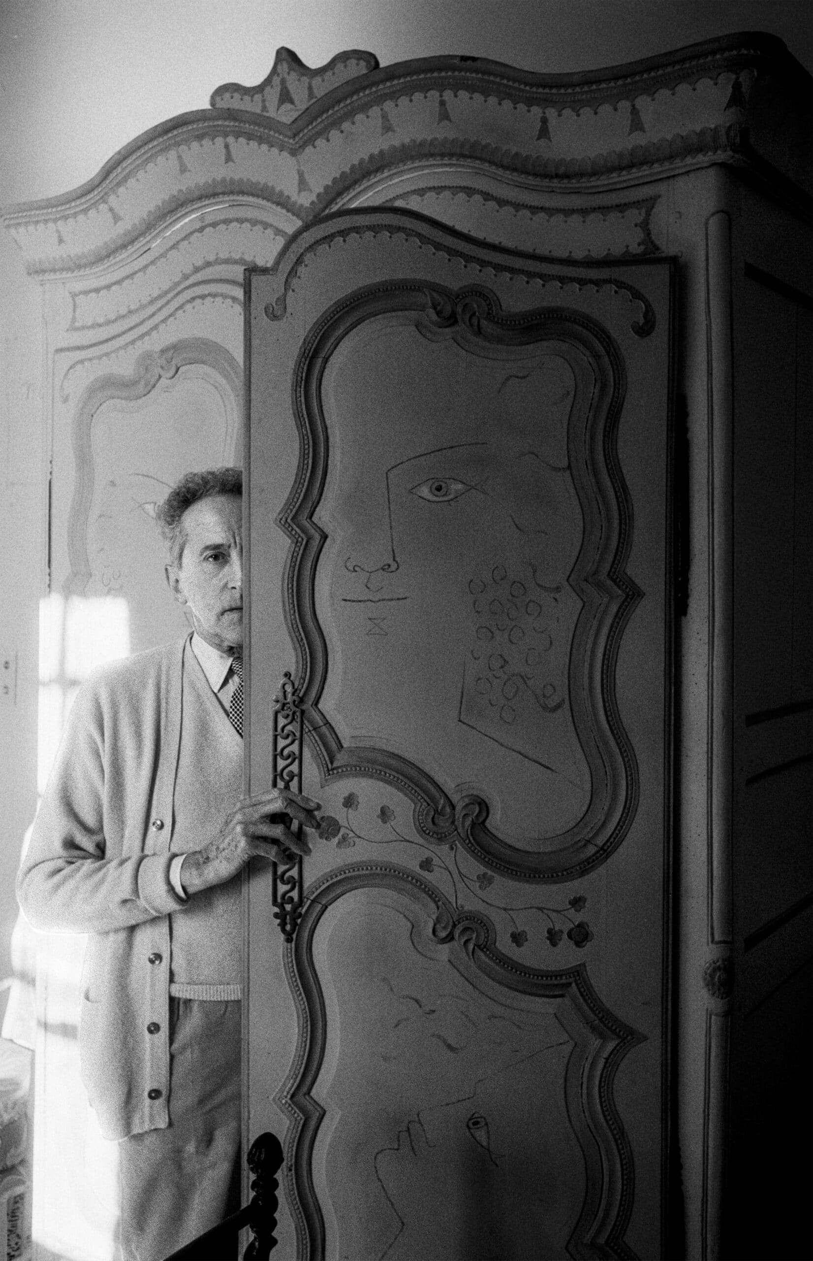 Yves Debraine, De Cocteau à Simenon, Éditions Noir sur Blanc, 2025, 208 p., 29 €