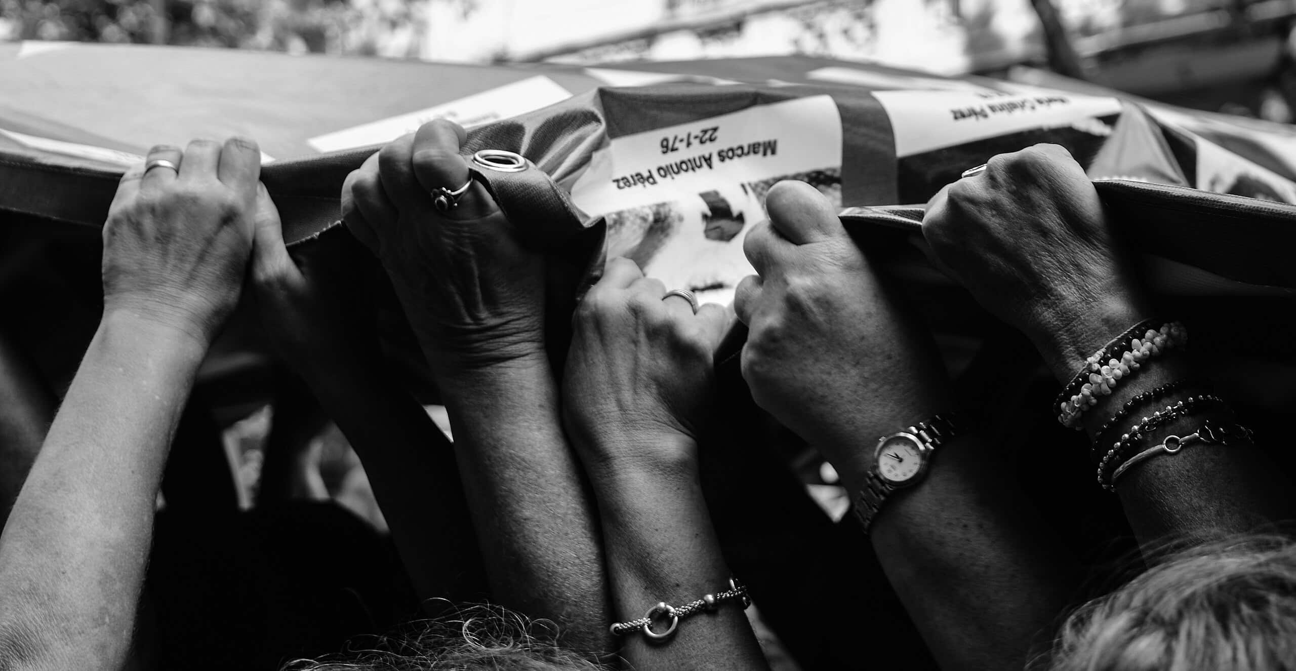 Chowra Makaremi. Résistances affectives. Les politiques de l’attachement face aux politiques de la cruauté, Paris, La Découverte, Cahiers libres, 2025 Chahla Chafiq, Un orage de mots. La révolution « Femme vie liberté » dite par celles et ceux qui la font