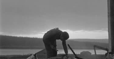 Rosa Liksom, Le fleuve. Trad. du finnois (tornédalien) par Anne Colin du Terrail. Gallimard, coll. « Du monde entier », 304 p., 23 € Leena Krohn, Datura. Trad. du finnois par Claire Saint-Germain. Zulma, 256 p., 21,50 € Katariina Vuori, Le capitaine fantôme