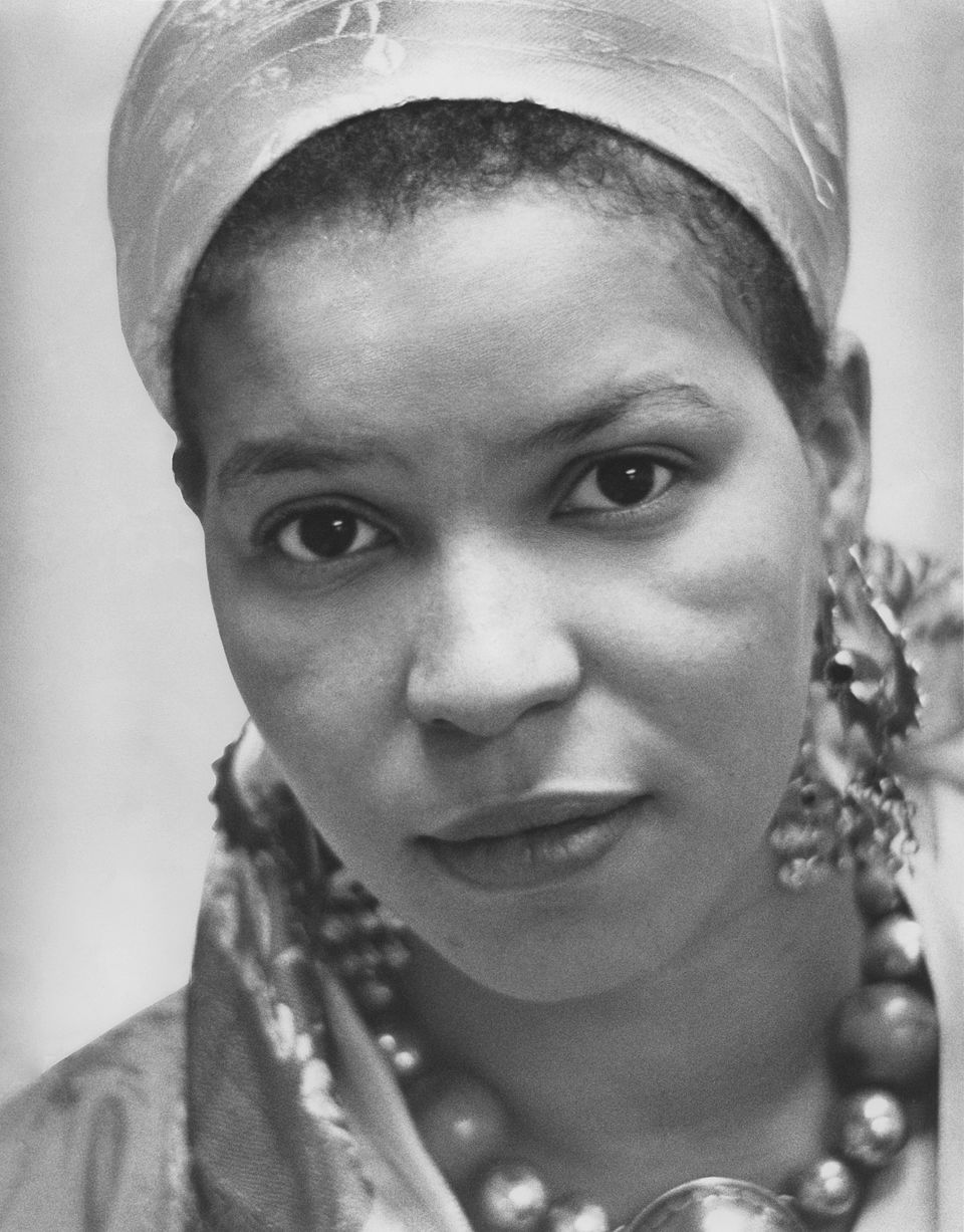 Ntozake Shange, Aux filles de couleur qui ont déjà pensé au suicide / quand l’arc-en-ciel est sufizan