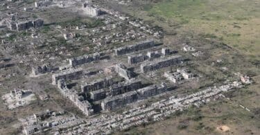 « La Vie à la lisière. Être ukrainien aujourd’hui », de Tetyana Ogarkova et Volodymyr Yermolenko