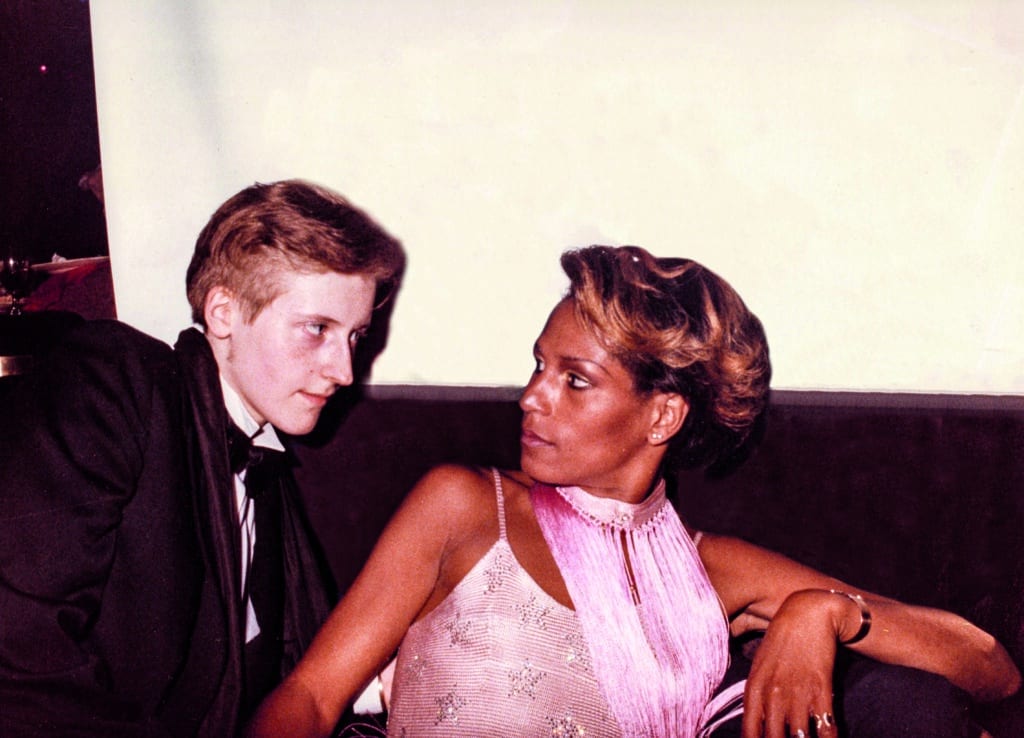 Anne F. Garréta, DJ. Portrait de l’artiste en animale nocturne