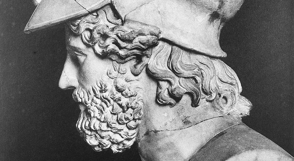 En publiant Ostracisme !, les éditions de l’EHESS nous présentent un magnifique livre d’historien qui offre des  éléments de réflexion sur la nature même de la démocratie. Vincent Azoulay montre comment l’institution de l’ostracisme a pu aussi bien être perçue comme une des tares du pouvoir populaire, que comme un moyen efficace de préserver la paix civile.