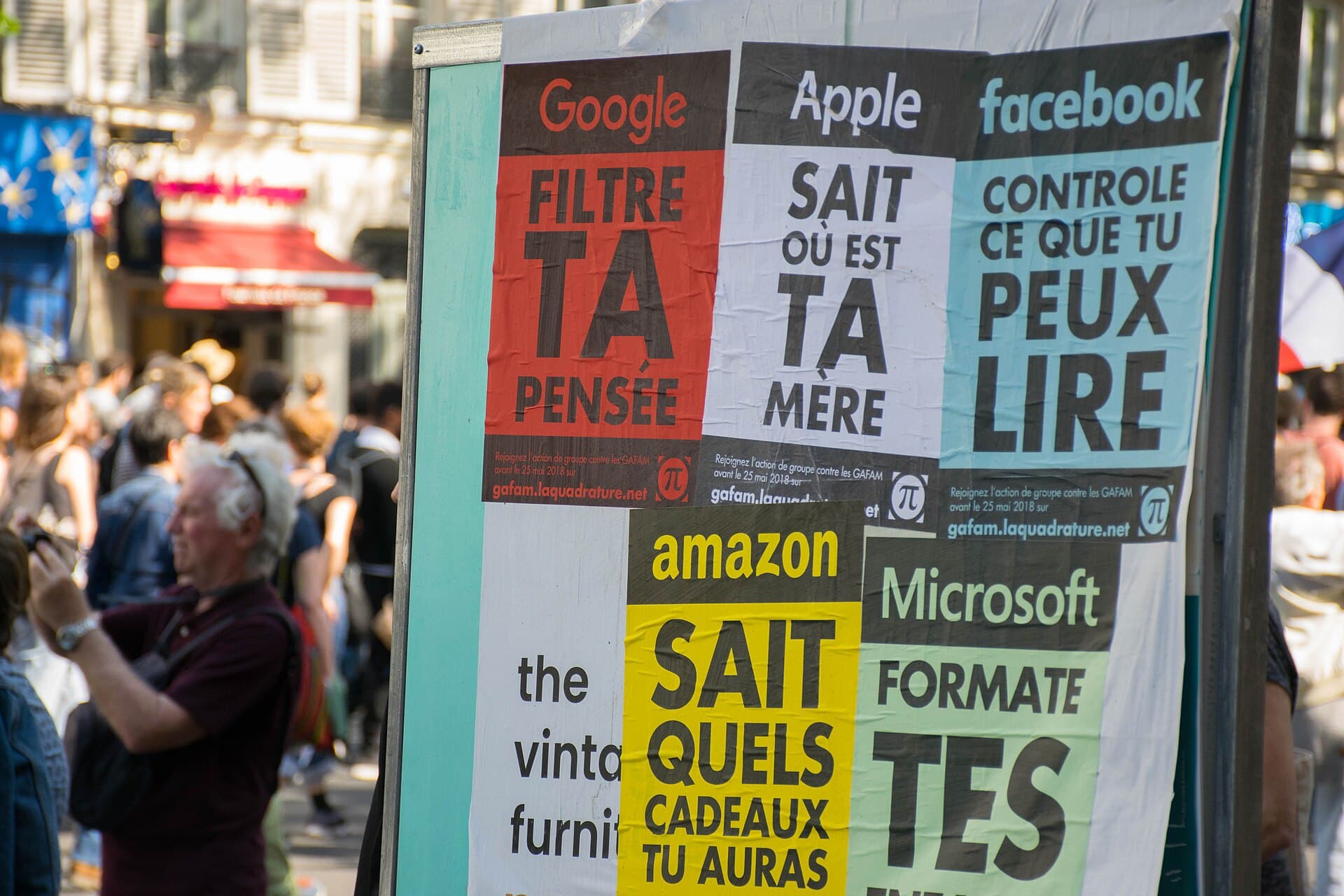 Communiquer à tout prix, Nicholas Carr