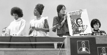 "Le Tribunal international des crimes contre les femmes. Un événement fondateur du féminisme", édité par Milène Le Goff (Détail) © Hors d'atteinte