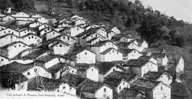 Un massacre en Kabylie  en mai 1956 », rédigé par Safia Kessas et Fabrice Riceputi