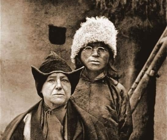 Ni ménagères, ni courtisanes</em>, Marie-Pier Tardif montre que l'histoire de l'anarchisme ne coïncide pas avec celle du féminisme.
